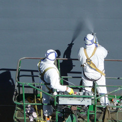 Polyurea Coatings and Linings Applicator